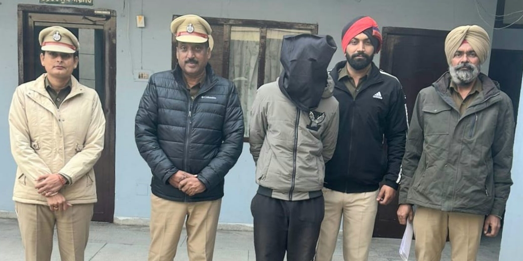 A person with 225 narcotic tablets was arrested by the police